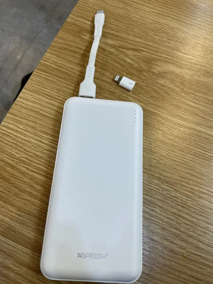 슬림 듀얼 보조배터리/10000mAh+c타입케이블+8핀젠더